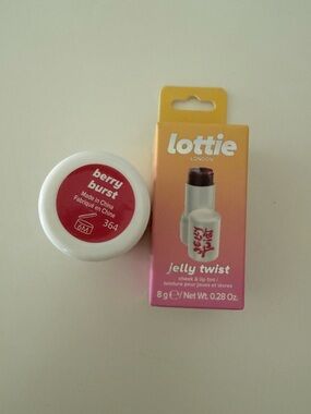 @irka9 Sponsored Beauty Giveaway + FREE SHIPPING!